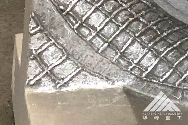 掘锚机箱体